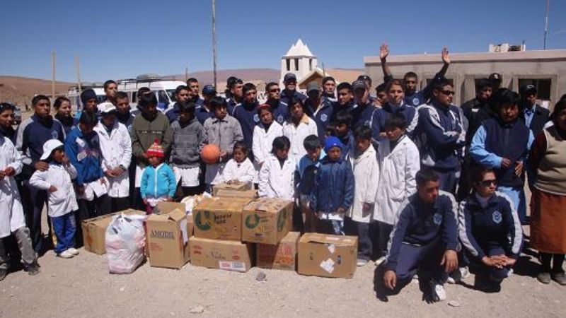 Viaje solidario de cadetes a  Antofagasta de la Sierra