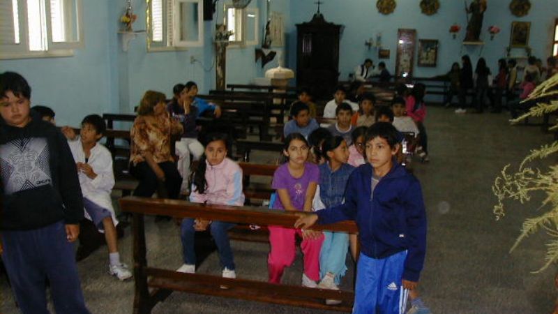 Más de 200 chicos recibirán la Primera Comunión