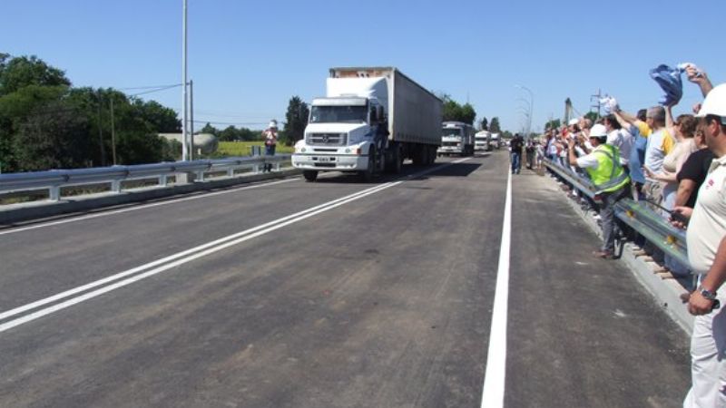 Habilitaron el nuevo puente en Jesús María