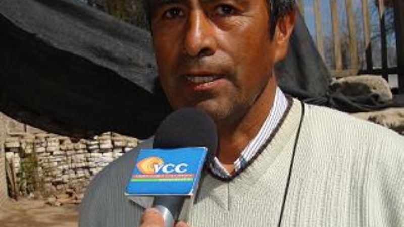 Este es el hombre que podría reemplazar al senador Ampuero