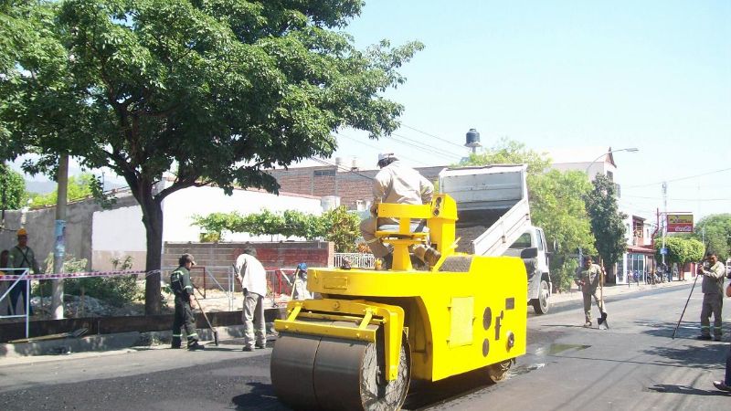 Avanza la repavimentación de Av. Virgen del Valle