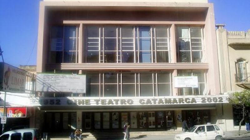 Con unos de años de retraso, en diciembre reabre el Cine Teatro Catamarca