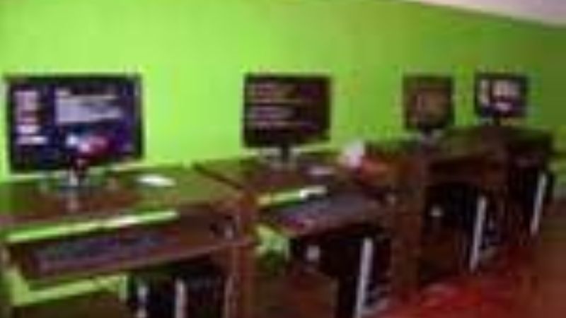 En Loro Huasi quedó inaugurada la Sala de Informática