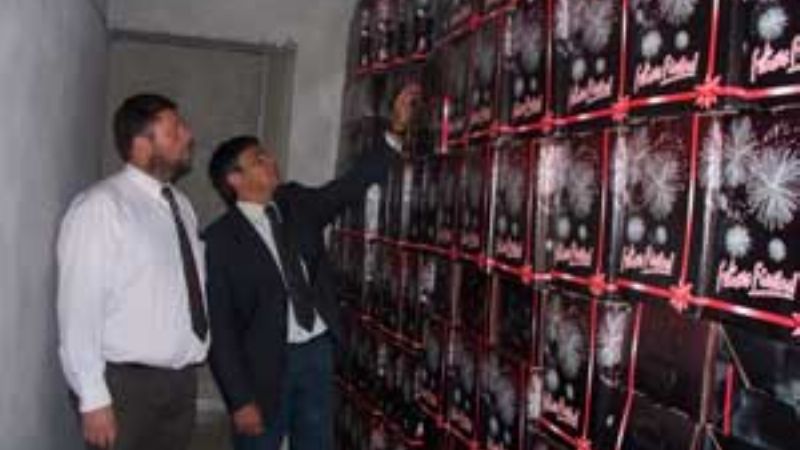 El municipio entregó cajas navideñas