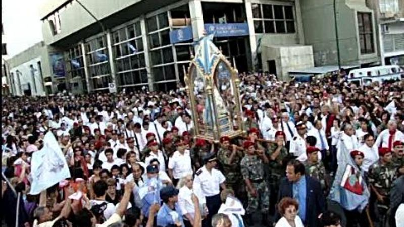 Multitudinaria muestra de fe mariana