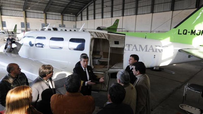 Senadores visitaron instalaciones de la Dirección Provincial de Aeronáutica 