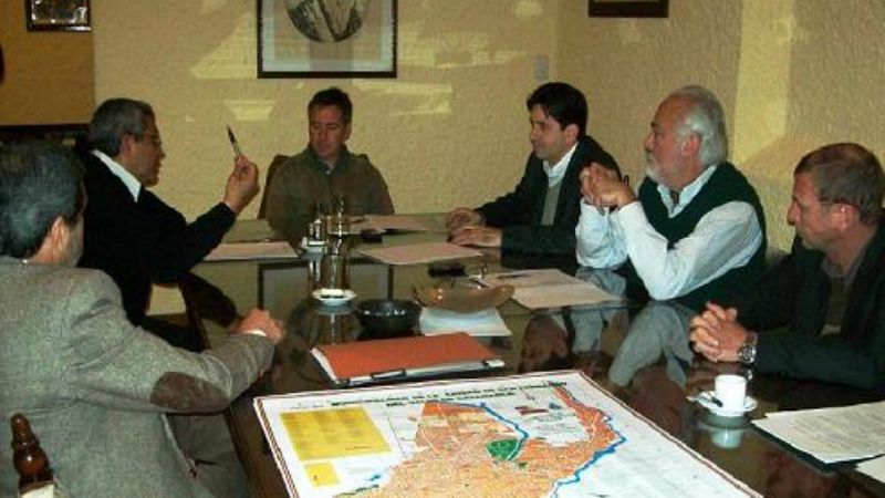 Municipio, Vialidad Provincial e IPV  analizaron el desarrollo del plan de pavimentación