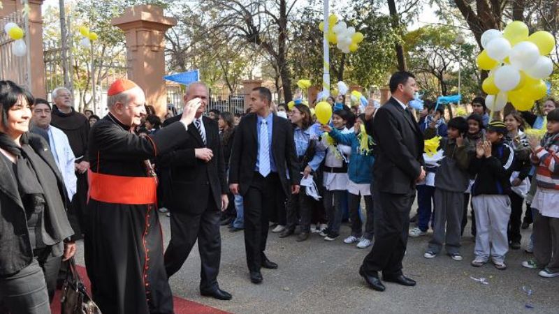 El Legado Papal con los religiosos y los enfermos