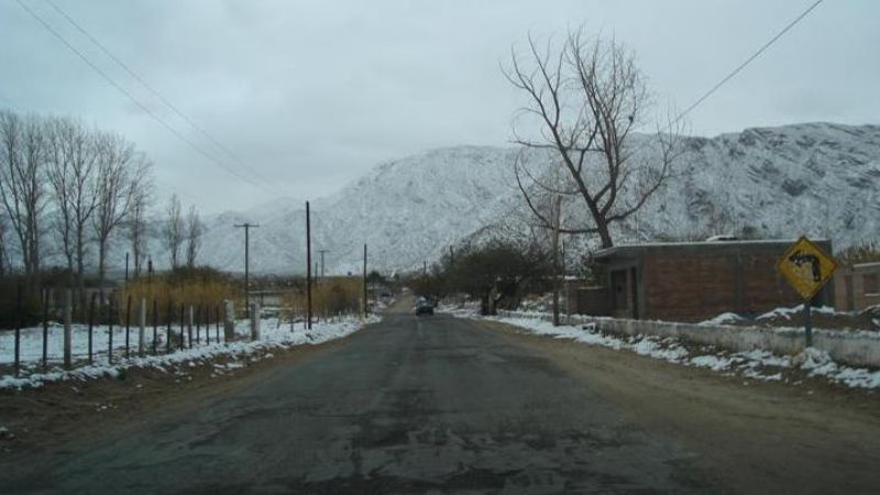 Por la nieve quedó cortada la ruta 307 que une Tucumán con Santa María