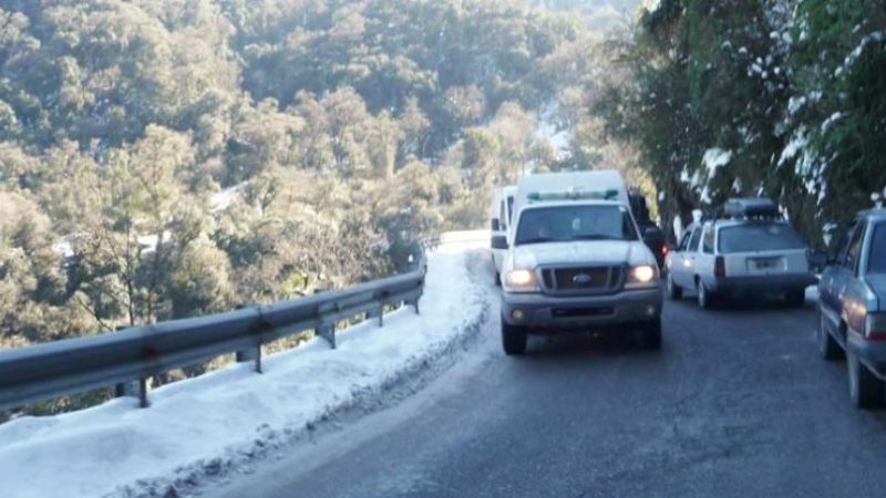 Hay decenas de autos varados por los cortes en la ruta a los Valles Calchaquíes