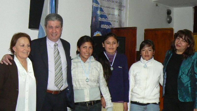 Estudiantes recibieron distinciones en la Cámara de Diputados