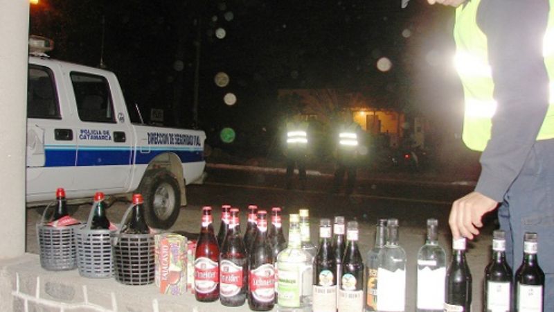 Secuestran gran cantidad de bebidas alcohólicas