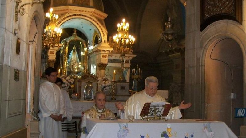 Monseñor Miani celebró 52 años de sacerdocio