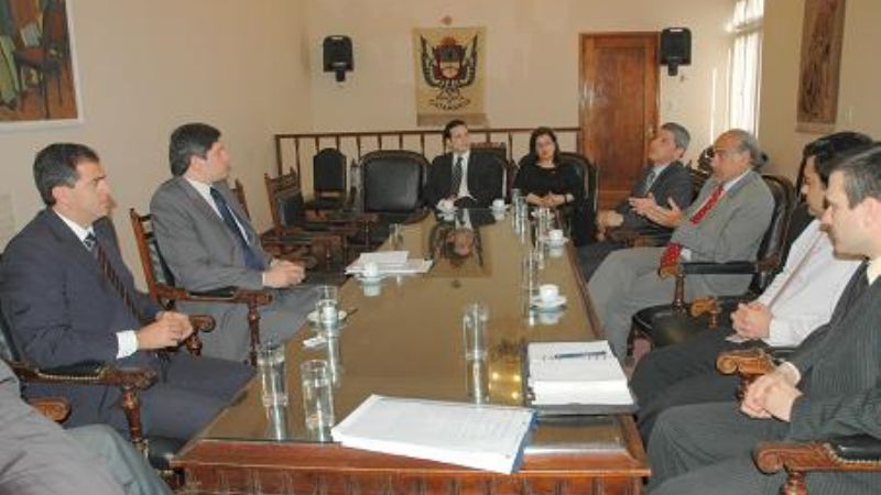 Abordaron la problemática de las salideras bancarias