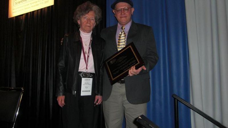 Importante reconocimiento internacional para un reumatólogo catamarqueño