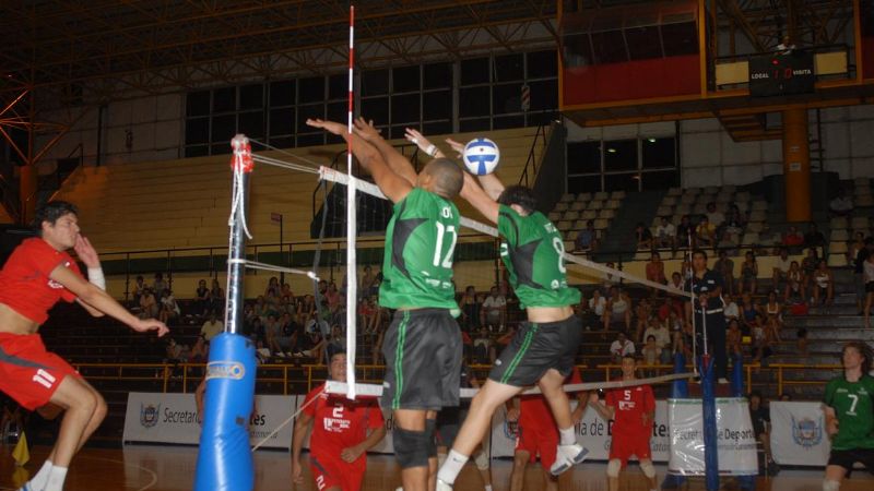 Catamarca aplastó a Chovet
