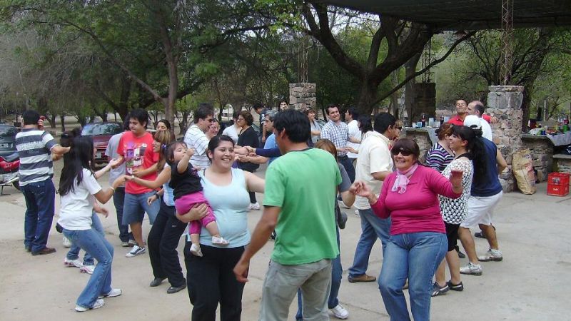 La gente colmó el camping municipal