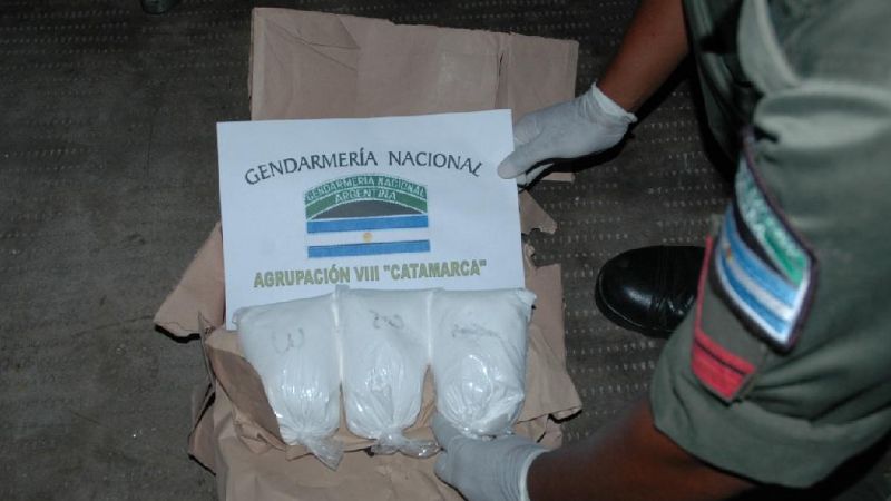 Gendarmería secuestró 1 kilo de cocaína