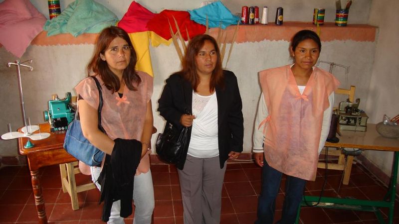 La intendente Hernández inauguró un taller e hilandería y costura