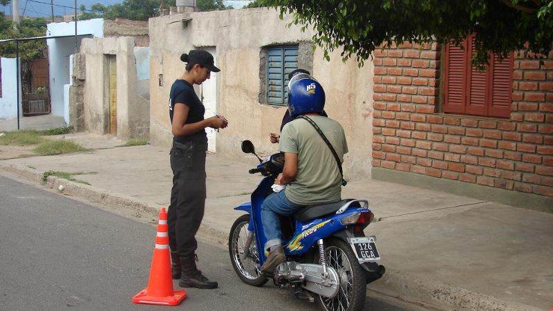 Secuestran 50 motocicletas en distintos controles policiales
