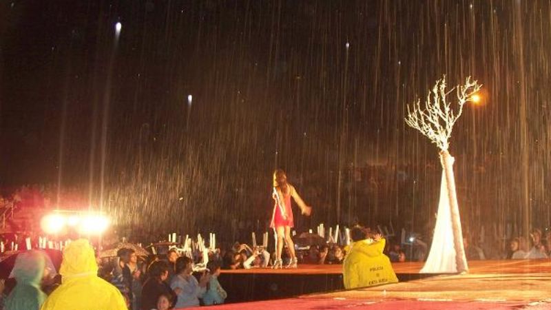 A pesar de la lluvia, la apertura fue un éxito 