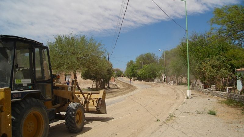 Comenzaron los trabajos de pavimentación en San José