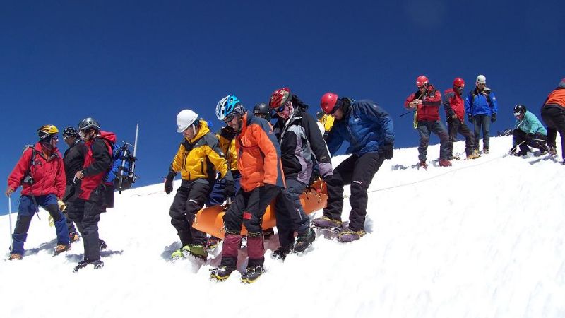 Capacitaron y titularon a montañistas