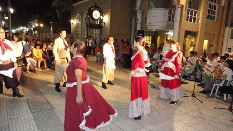 El CD realizó un nuevo Jueves Cultural en la peatonal Rivadavia