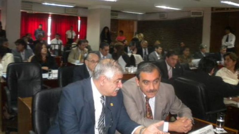 Diputados del FCS felicitaron al FPV y prometieron una oposición constructiva