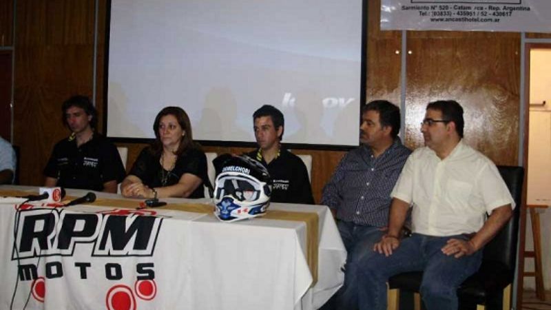 Jalil asistió a la presentación del Kawasaki RPM