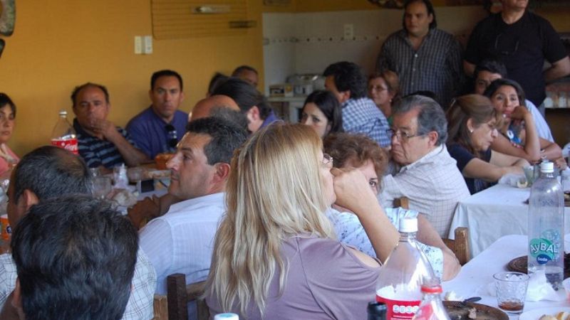 Encuentro de dirigentes en apoyo a Lucía Corpacci