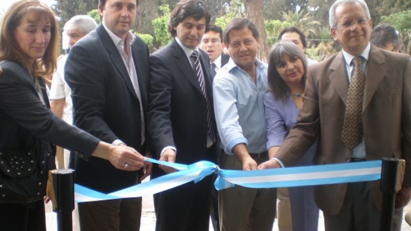 ANSES entregó 735 netbooks y abrió un puesto de atención en Tinogasta