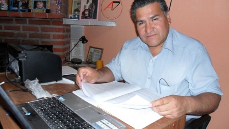 El Profesor Jorge Enrique Tejada presenta su libro en Fiambalá