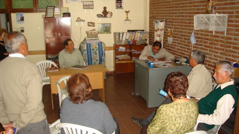 Escándalo en la Asociación Filial Fray Mamerto Esquiú