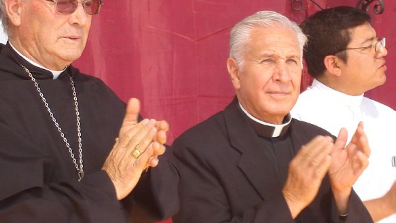 El padre Darío Betancourt en San José