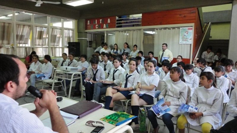 Charla Taller con alumnos de la Escuela 198