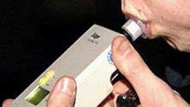 A más de un año, la Policía todavía no cuenta con el alcoholímetro