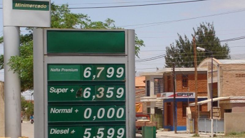 En Santa María, se vende la nafta más cara del Valle Calchaquí