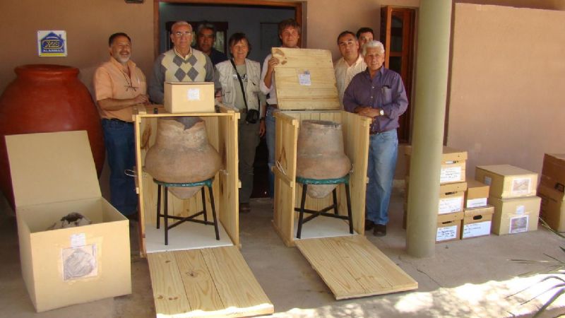 Entregaron piezas arqueológicas