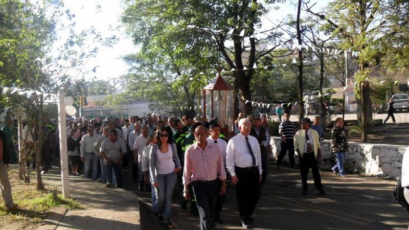 Viales recibieron a la Imagen de la Virgen del Valle