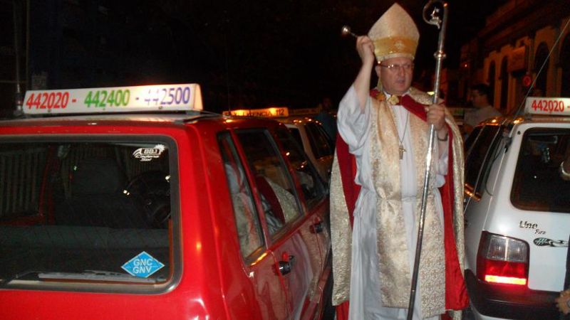 Bendicen taxis y remises 