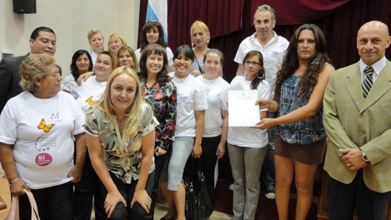 Destacan actividades por el Día contra la Violencia hacia la Mujer