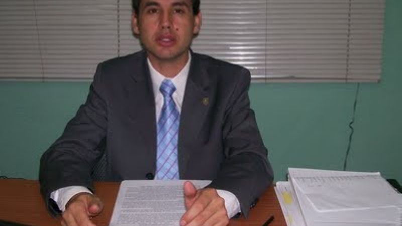 El titular de la AGAP, denunciado penalmente