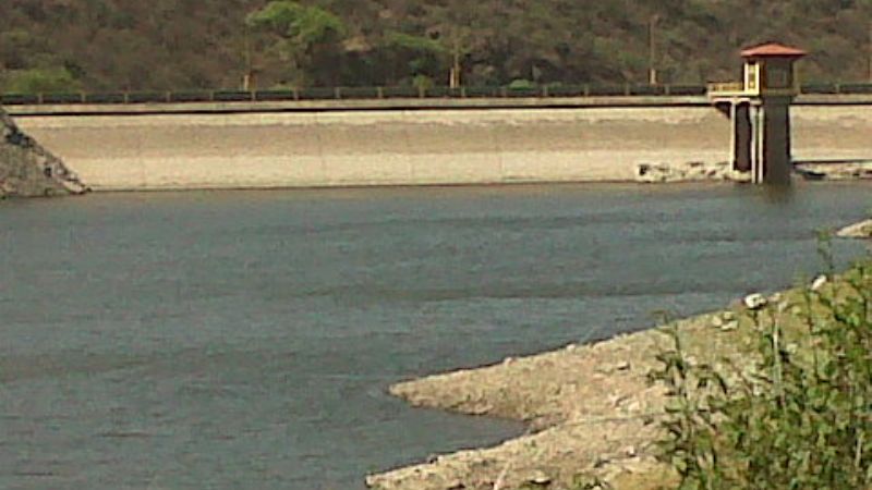 El Jumeal con poca reserva