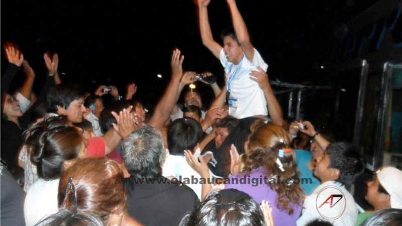 Emotivo recibimiento a los gloriosos representantes en los Juegos Evita 