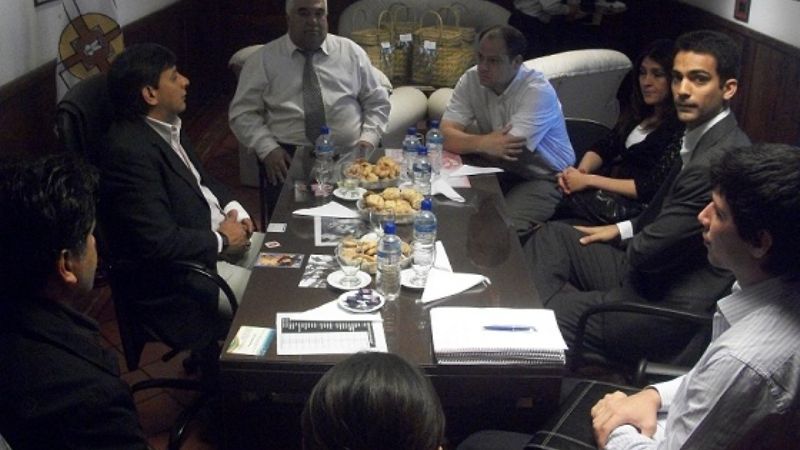 Un Banco internacional abriría sus puertas en Santa María 