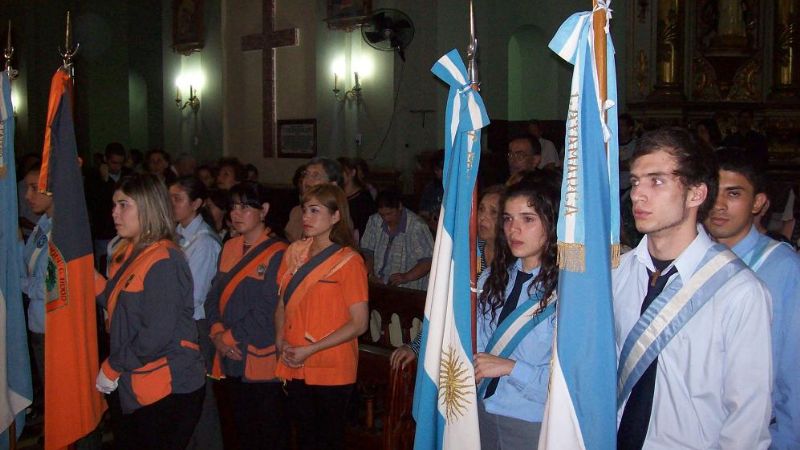 La Educación también rindió homenaje a la Virgen