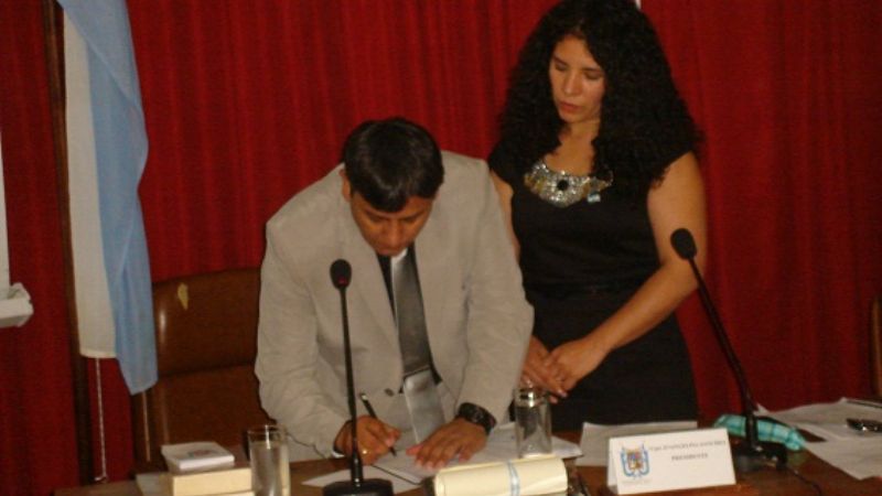 Juró Andersch y prometió pagar los 400 pesos a los empleados