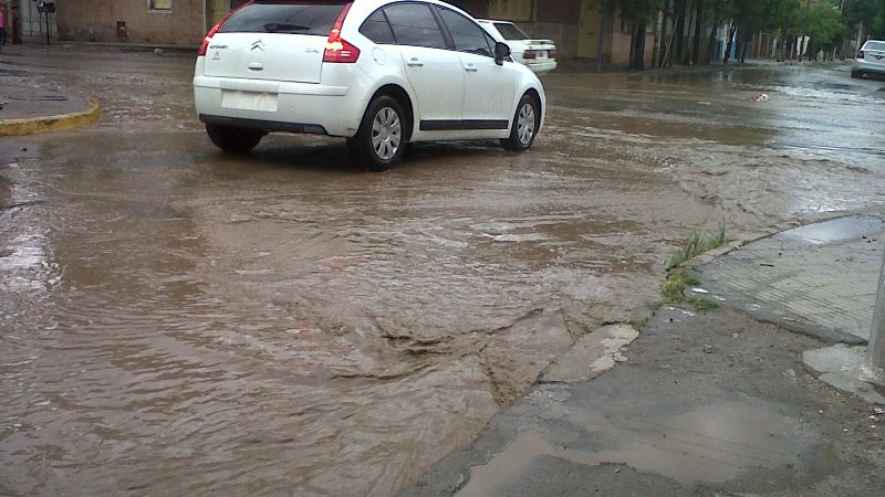 Tarde complicada con mucha lluvia y granizo