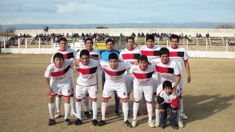 Defensores de Esquiú sigue su puesta a punto